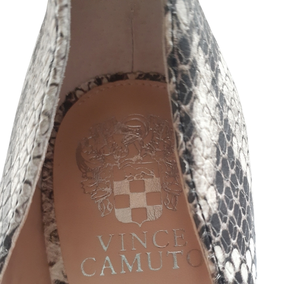 Vince Camuto Women's Heels Ajimal Print (Snake Skin) Size 8 - Picture 7 of 8